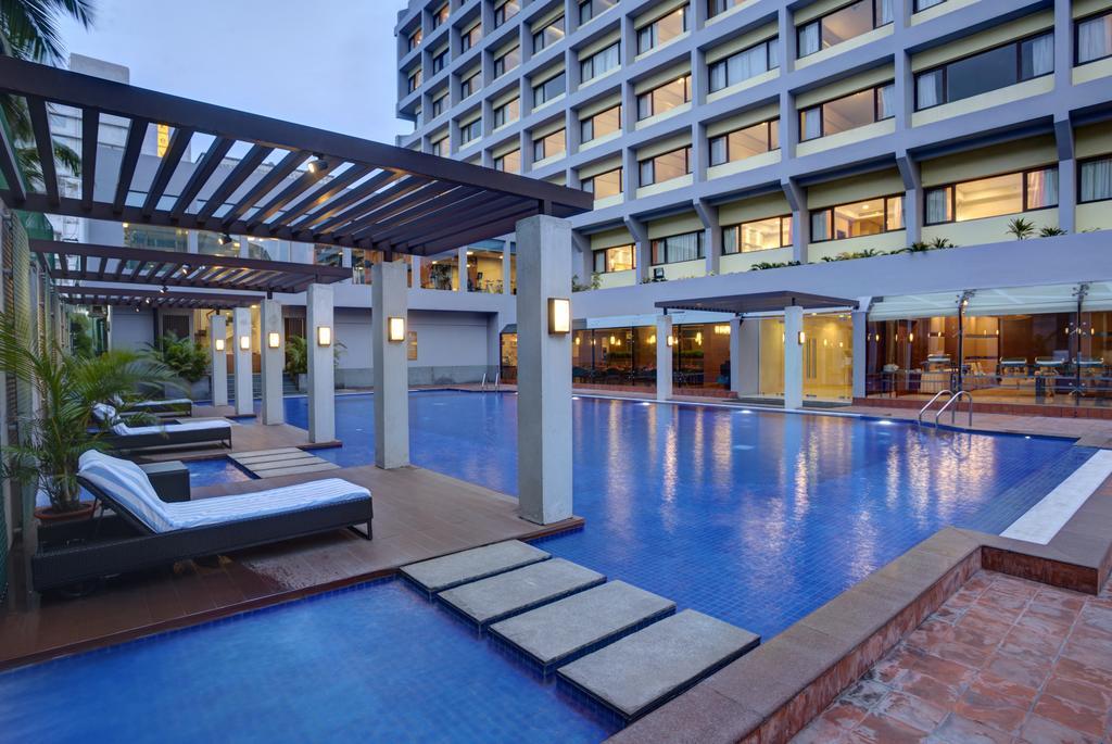 Dolphin Hotel Visakhapatnam Ngoại thất bức ảnh
