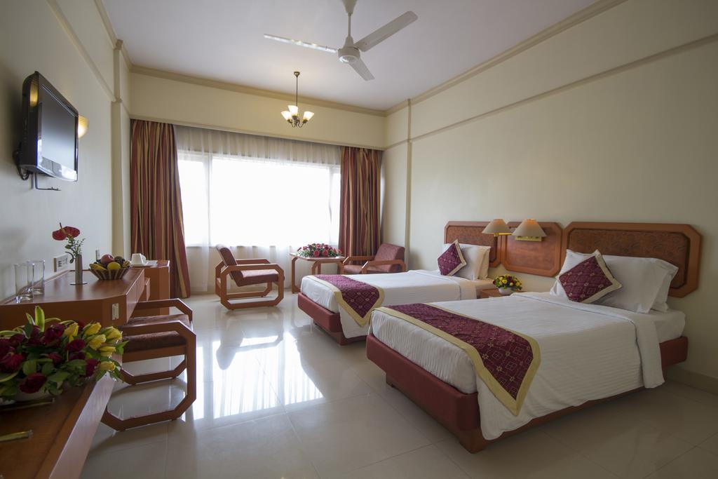 Dolphin Hotel Visakhapatnam Ngoại thất bức ảnh