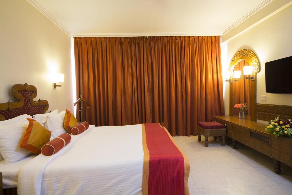 Dolphin Hotel Visakhapatnam Ngoại thất bức ảnh