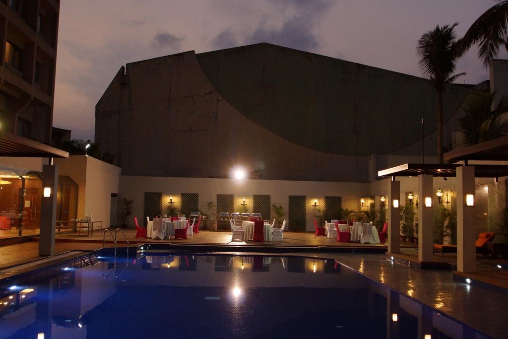 Dolphin Hotel Visakhapatnam Ngoại thất bức ảnh