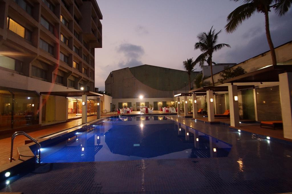 Dolphin Hotel Visakhapatnam Ngoại thất bức ảnh